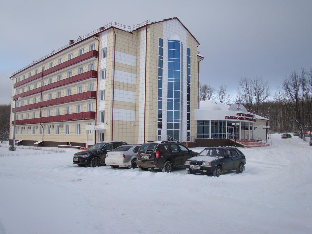 Sportivnaya Baza Lyzhno-Biatlonnogo Kompleksa Hotel Saransk Eksteriør billede